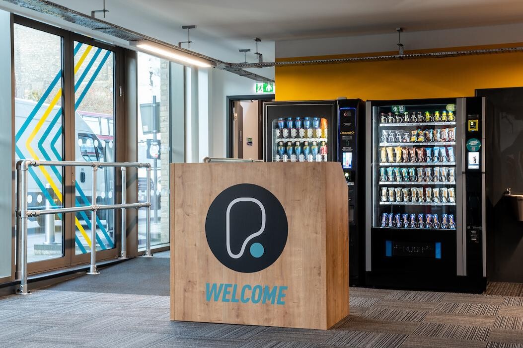 Images PureGym London Seven Sisters