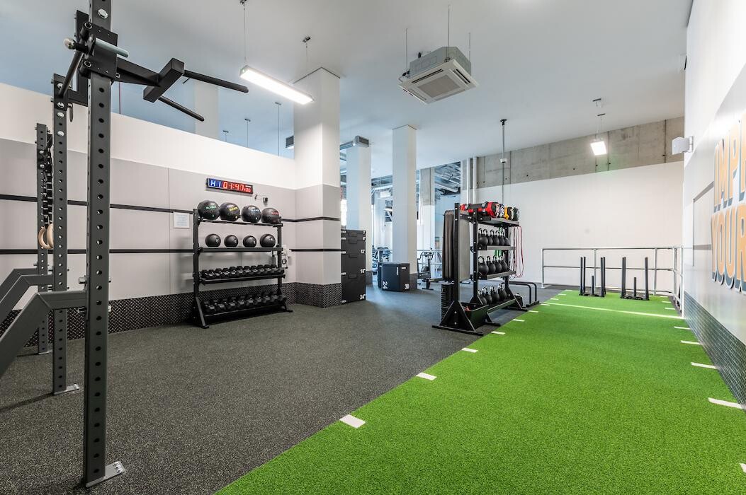 Images PureGym London Seven Sisters