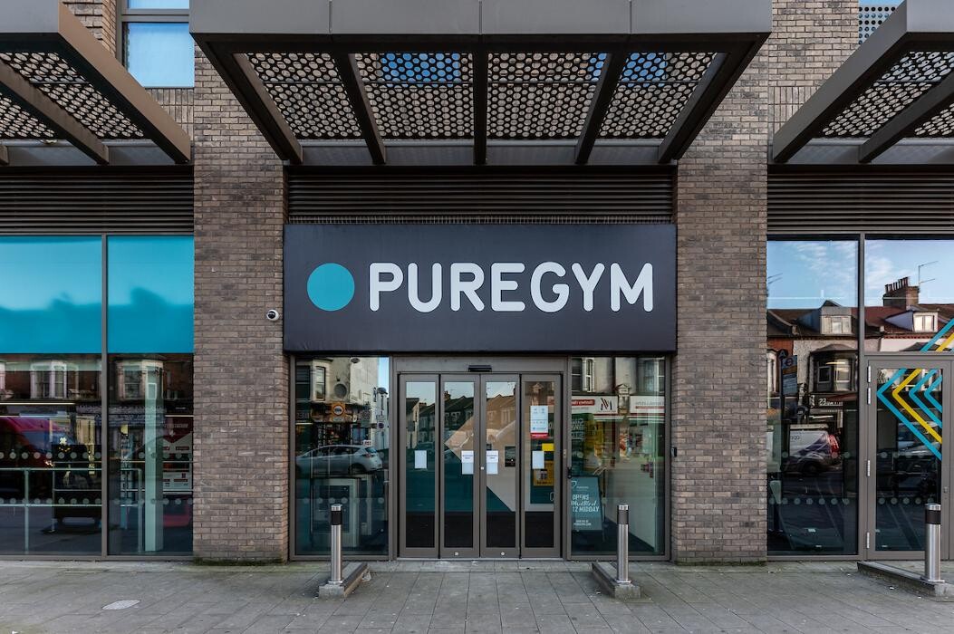 Images PureGym London Seven Sisters