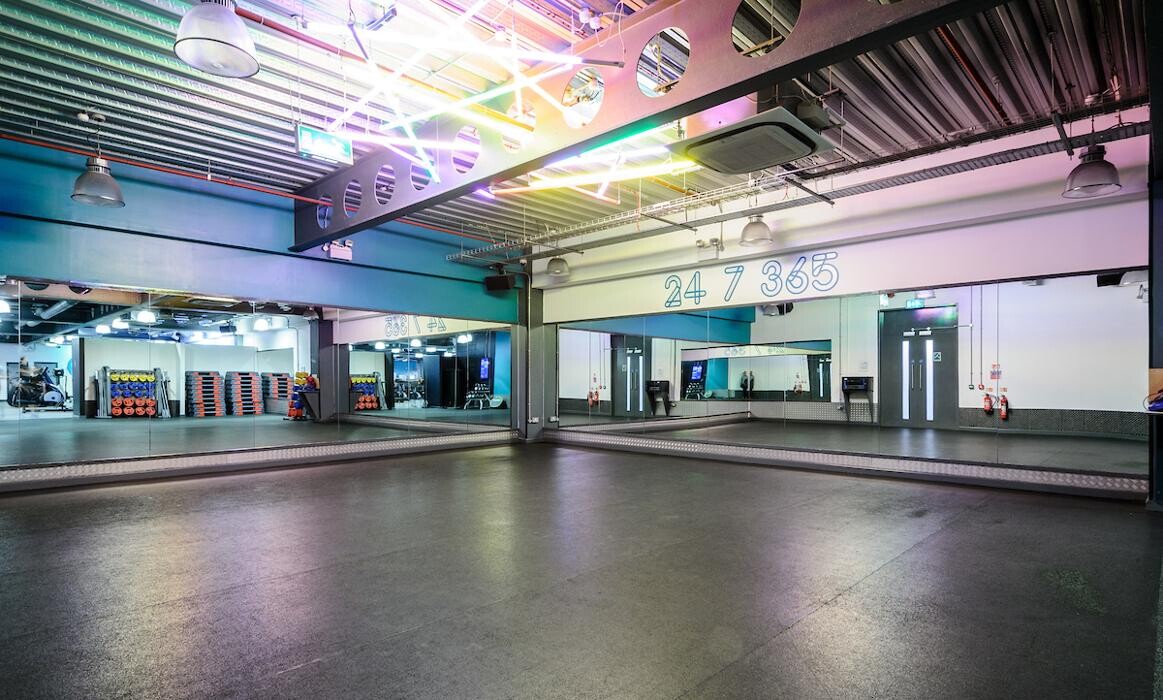 Images PureGym Manchester Market Street