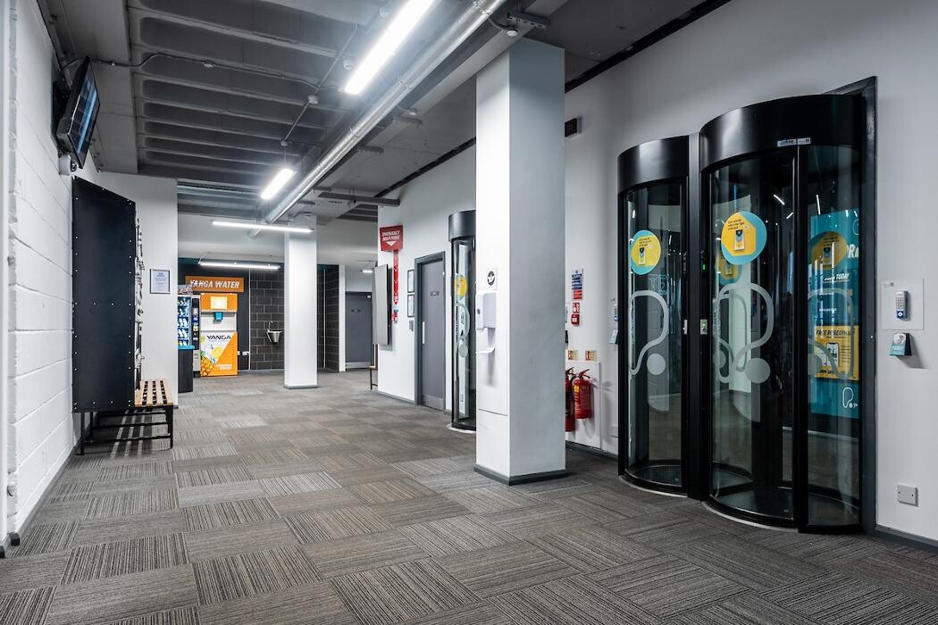 Images PureGym Bristol Union Gate