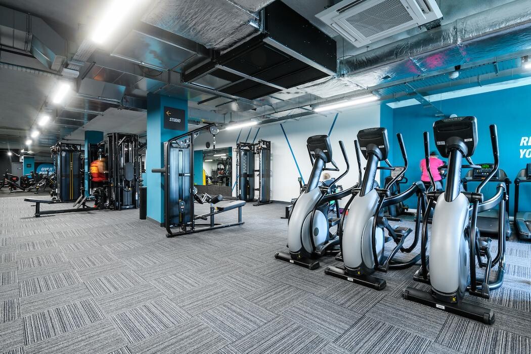 Images PureGym Hitchin