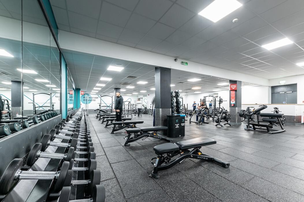 Images PureGym Dunstable