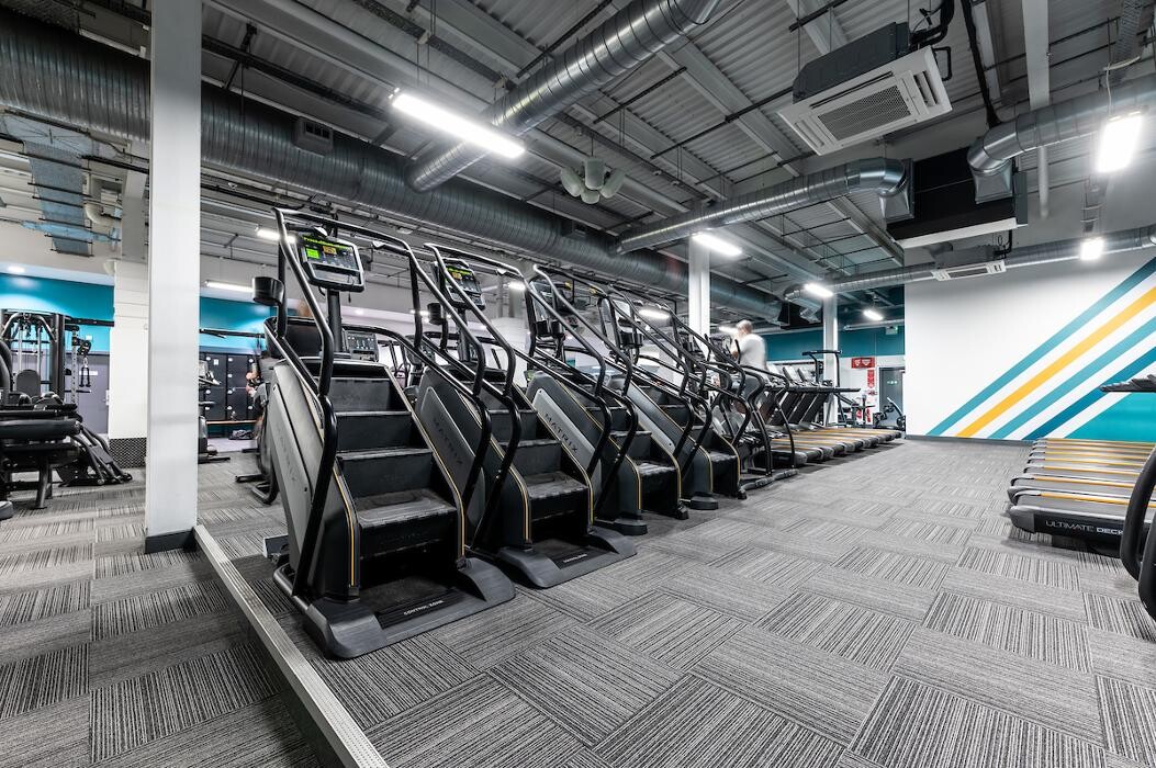 Images PureGym Cambridge Leisure Park