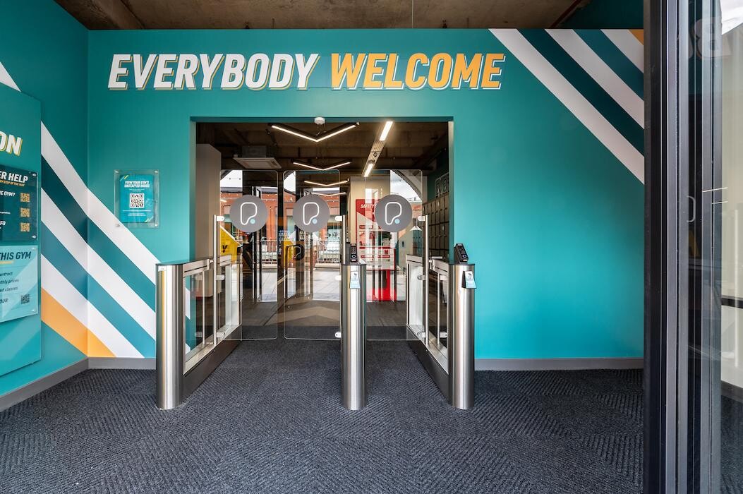 Images PureGym London Ealing Broadway