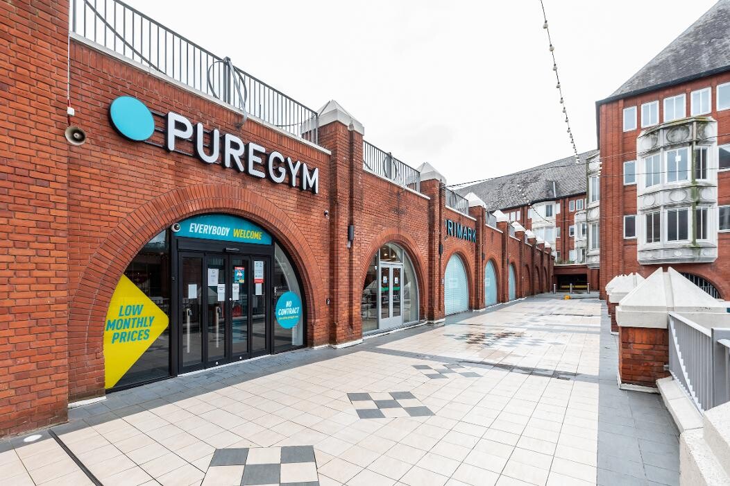 Images PureGym London Ealing Broadway