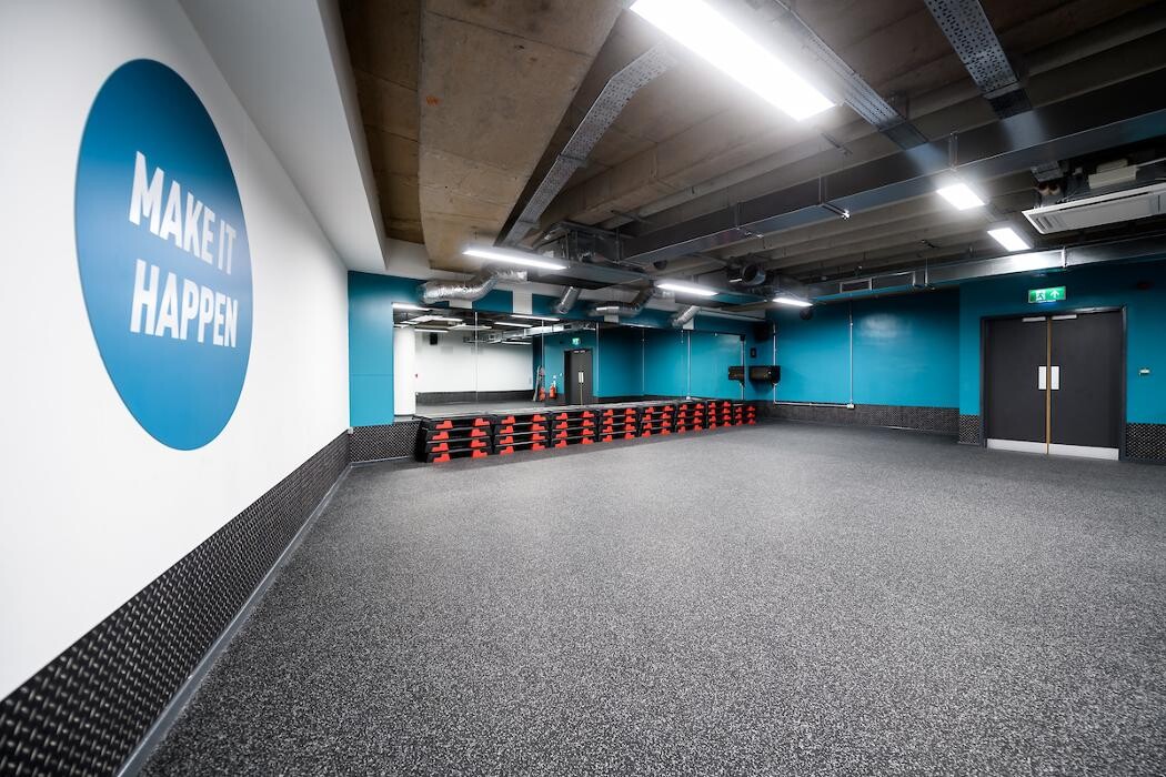 Images PureGym Birmingham Arcadian Centre
