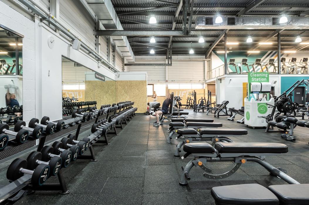 Images PureGym Milton Keynes Winterhill