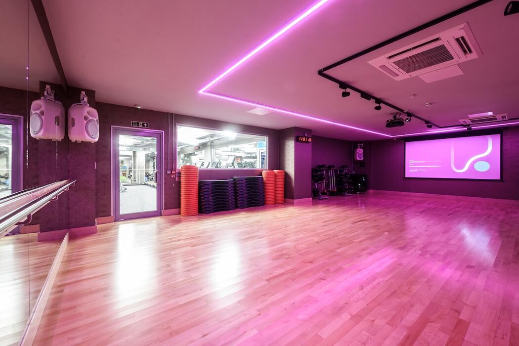Images PureGym London Lewisham