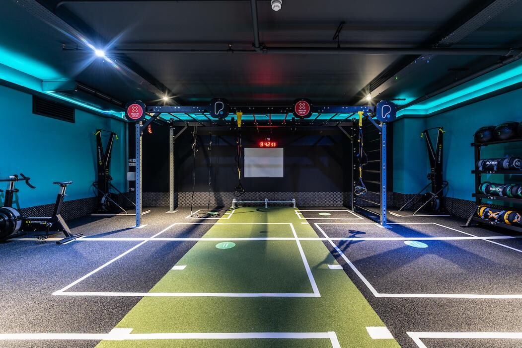 Images PureGym London Bank