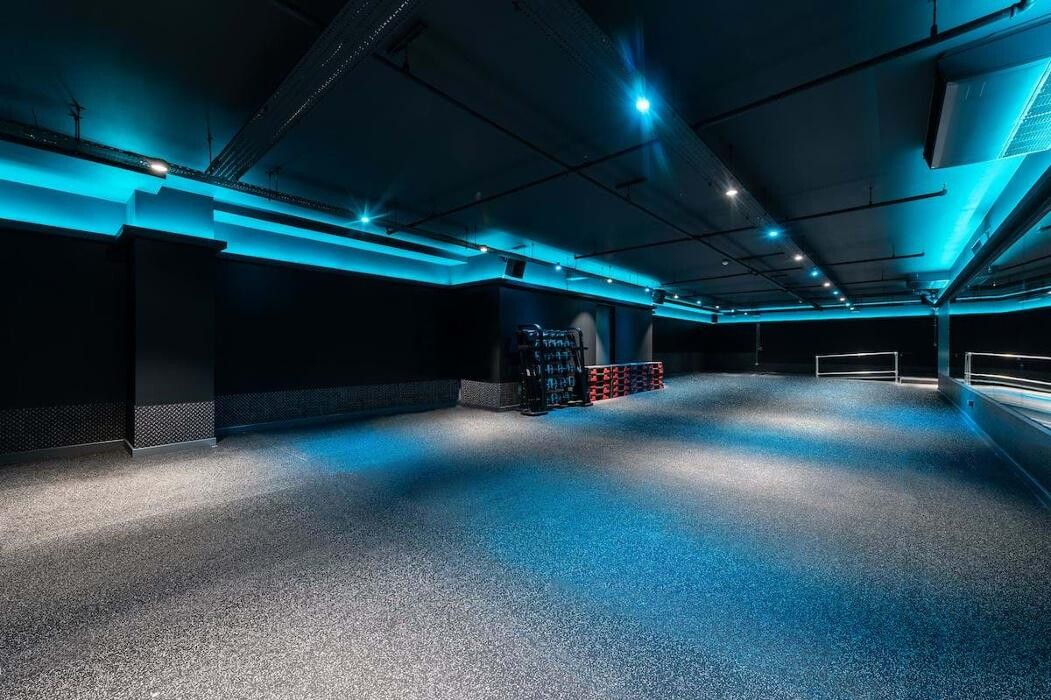 Images PureGym London Bank