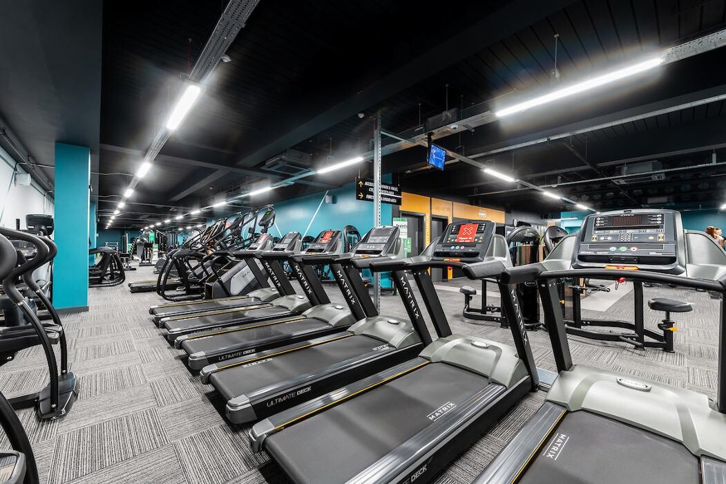 Images PureGym London Bank