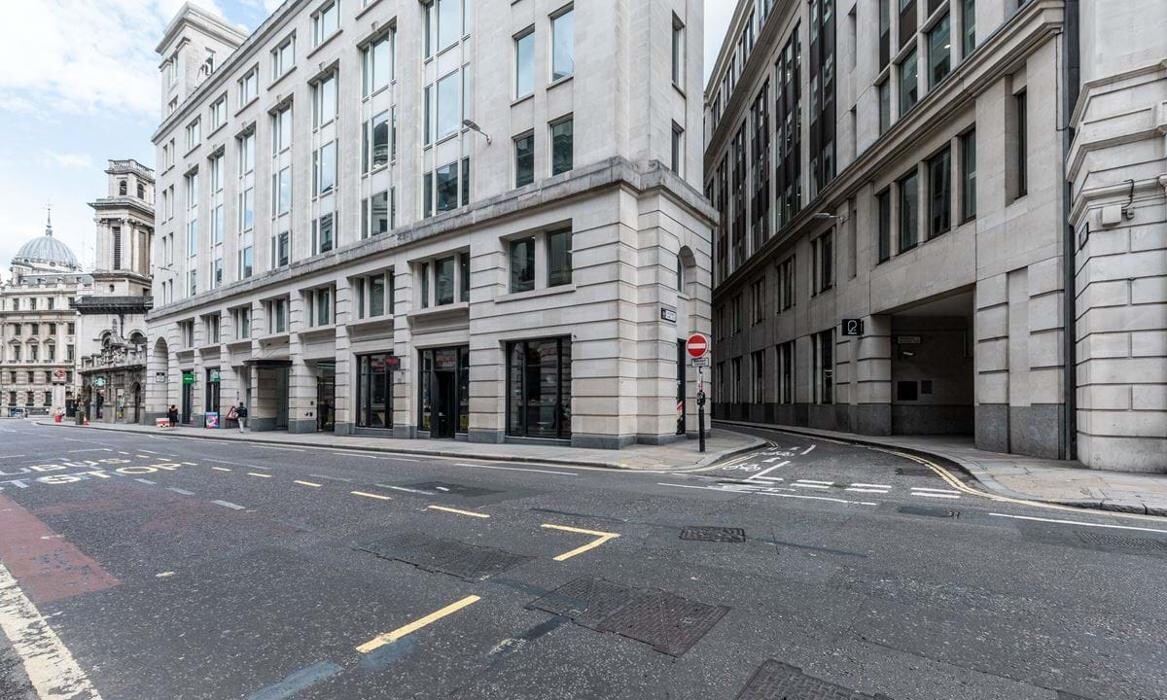 Images PureGym London Bank
