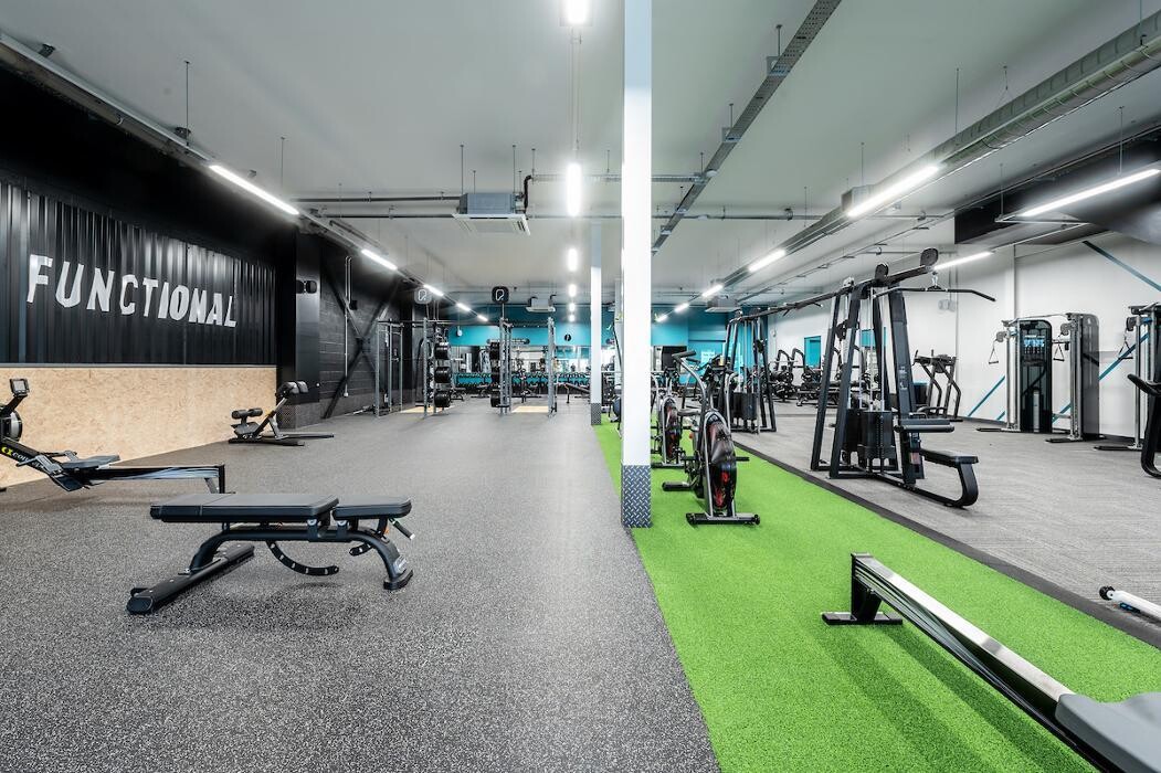 Images PureGym Birmingham Longbridge