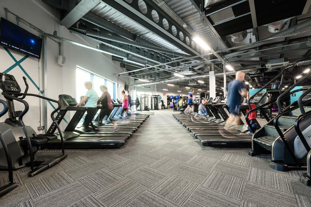 Images PureGym Leeds Thorpe Park