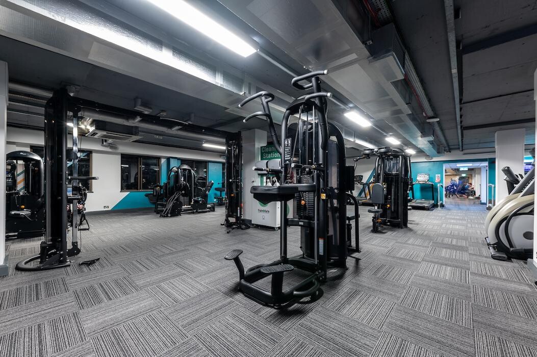 Images PureGym London Putney