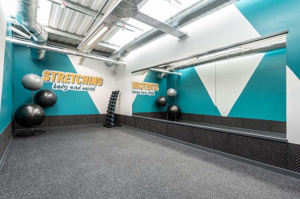 Images PureGym Grantham Discovery Retail Park