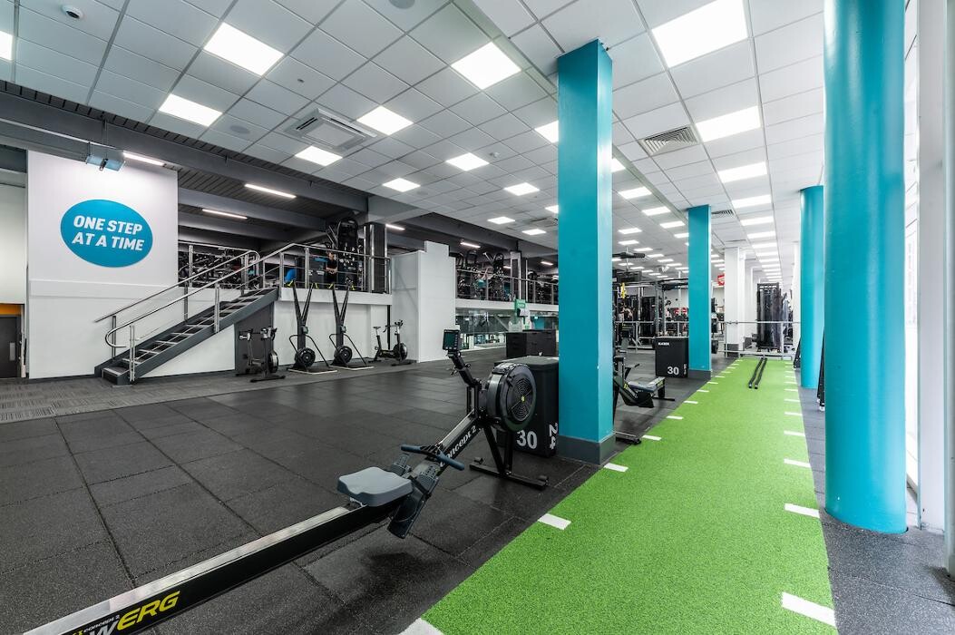 Images PureGym London Canary Wharf