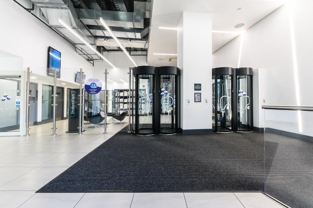 Images PureGym London Aldgate