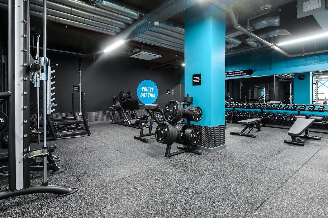 Images PureGym London Camberwell Southampton Way