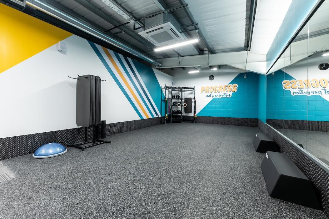 Images PureGym Shrewsbury Meole Brace