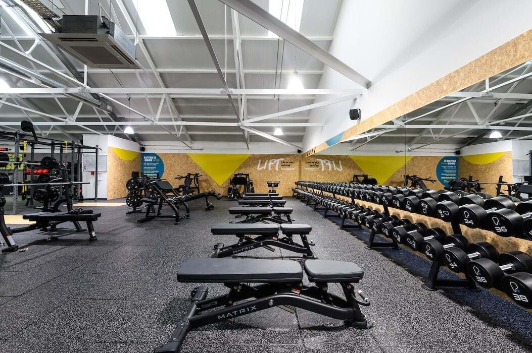 Images PureGym London East Sheen