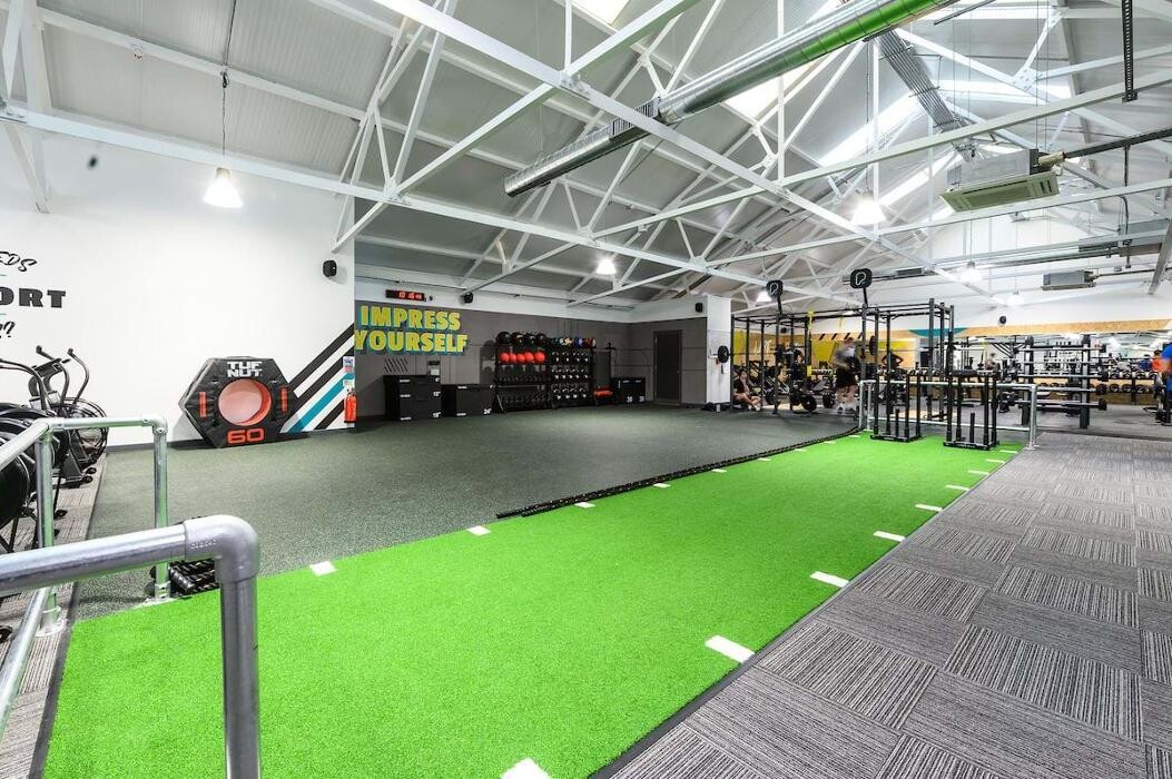 Images PureGym London East Sheen