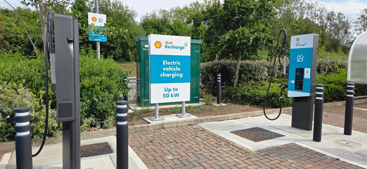 Images Shell Recharge Charging Station