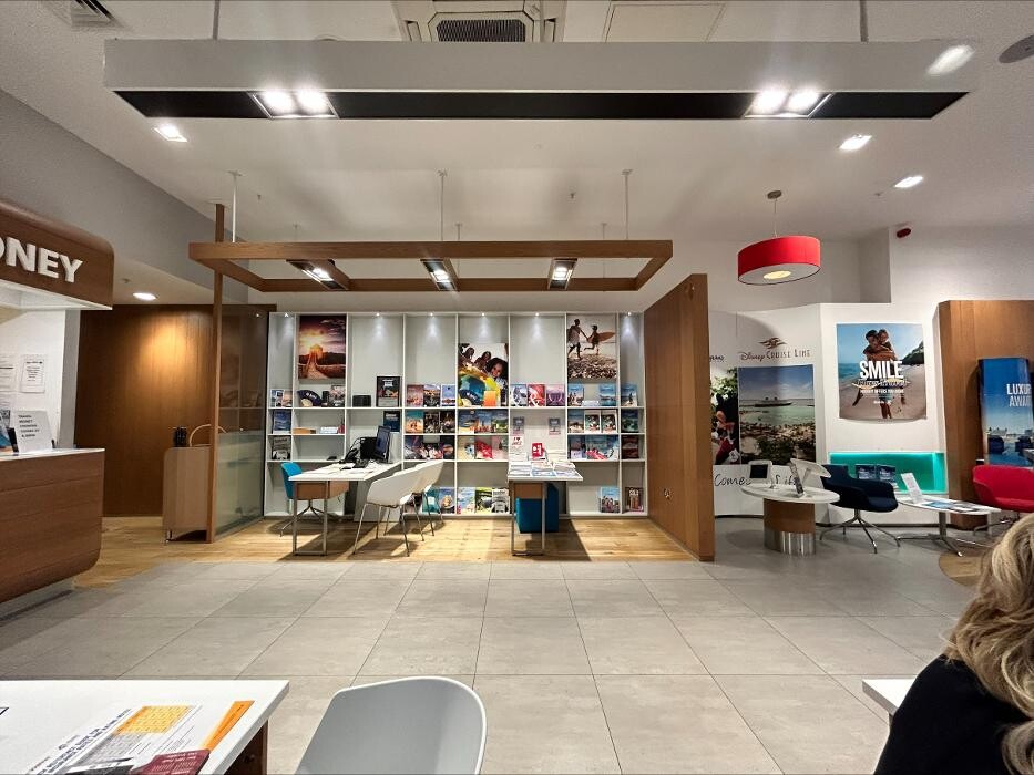 Images Hays Travel Bluewater