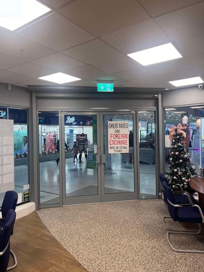 Images Hays Travel Runcorn