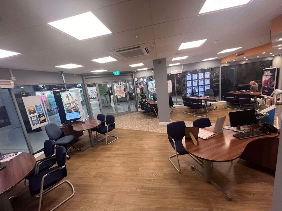 Images Hays Travel Runcorn