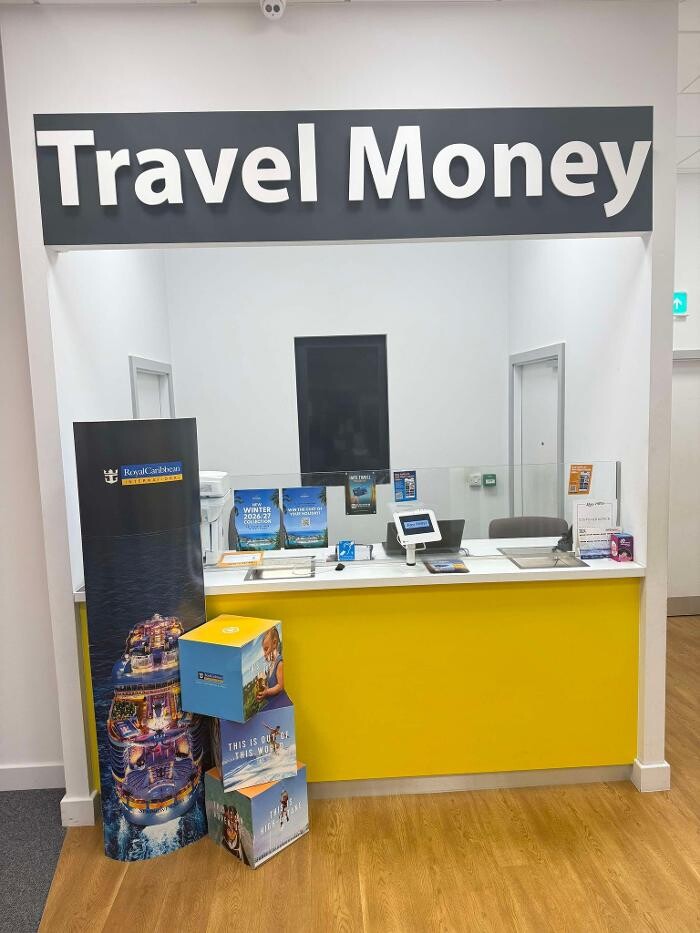 Images Hays Travel Belfast Victoria Square