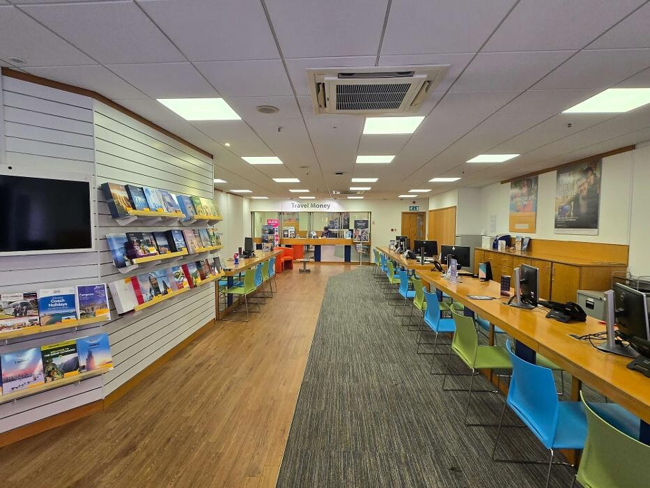 Images Hays Travel Basingstoke Mall
