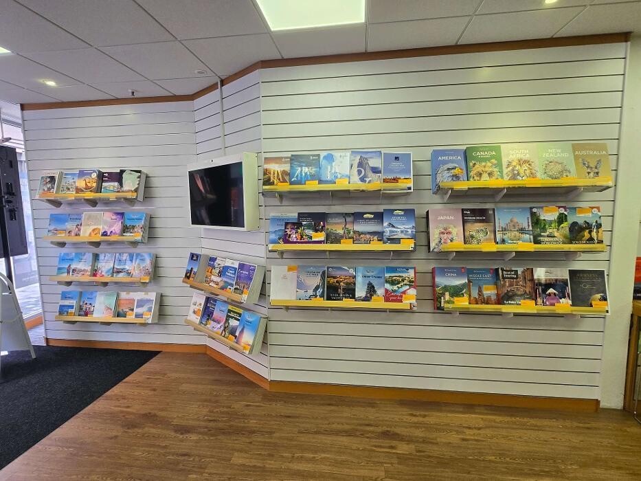 Images Hays Travel Basingstoke Mall