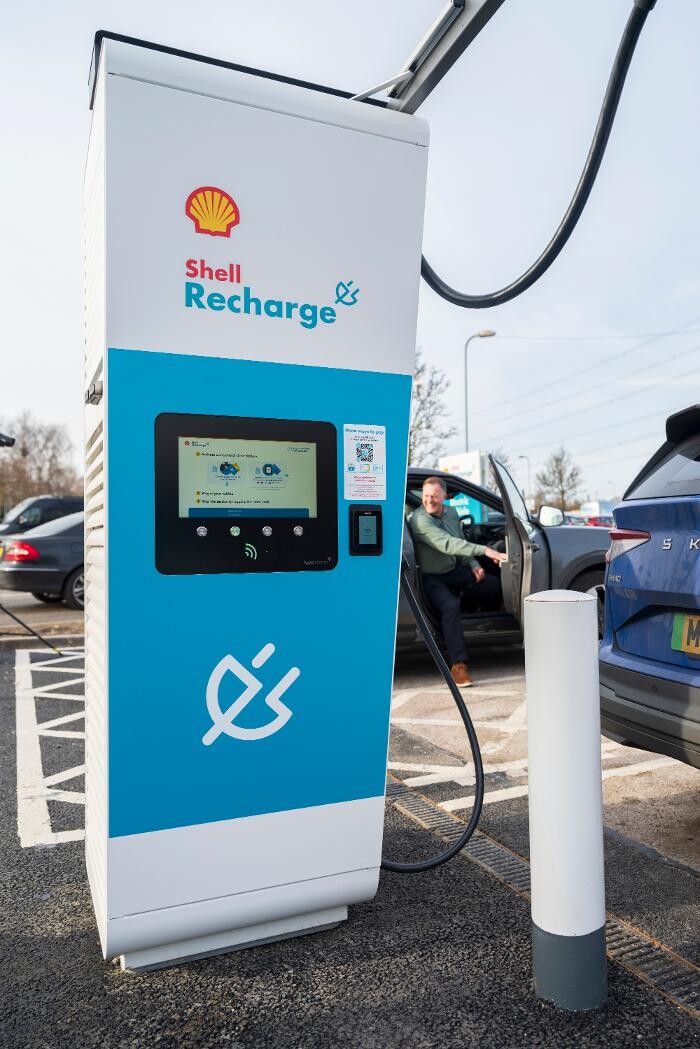 Images Shell Recharge Charging Station