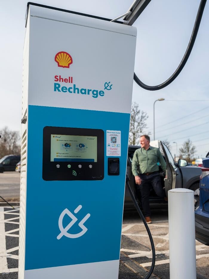 Images Shell Recharge Charging Station