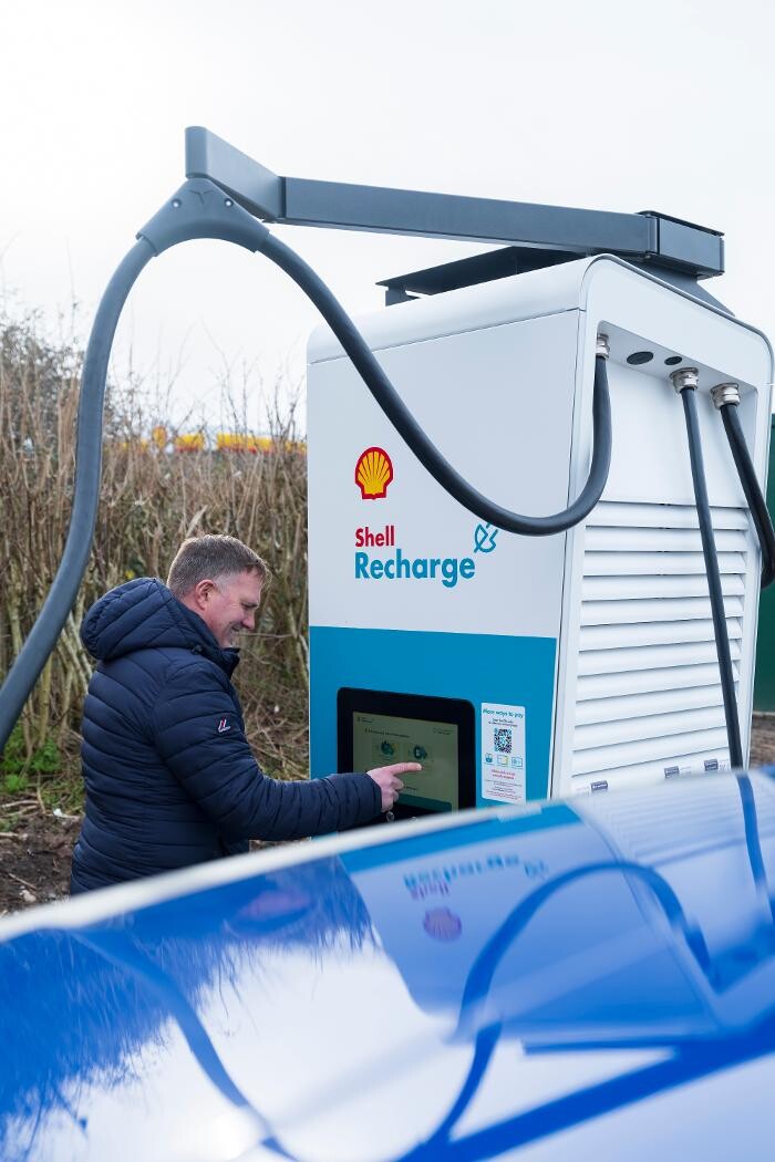 Images Shell Recharge Charging Station