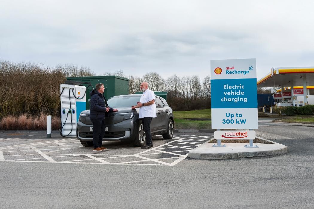 Images Shell Recharge Charging Station