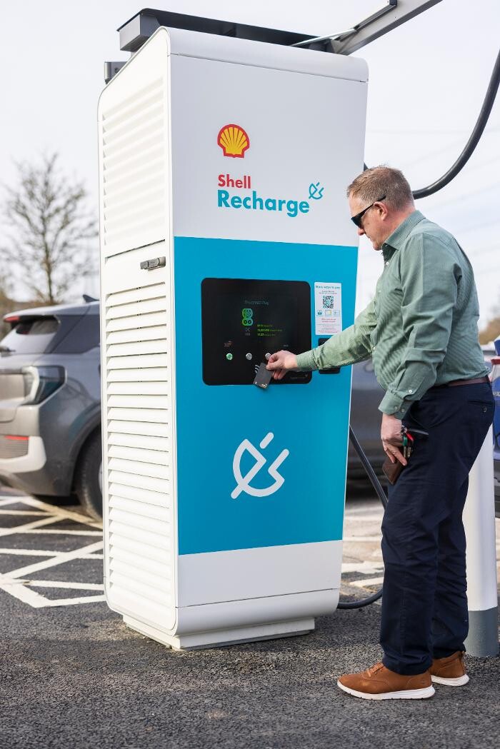 Images Shell Recharge Charging Station