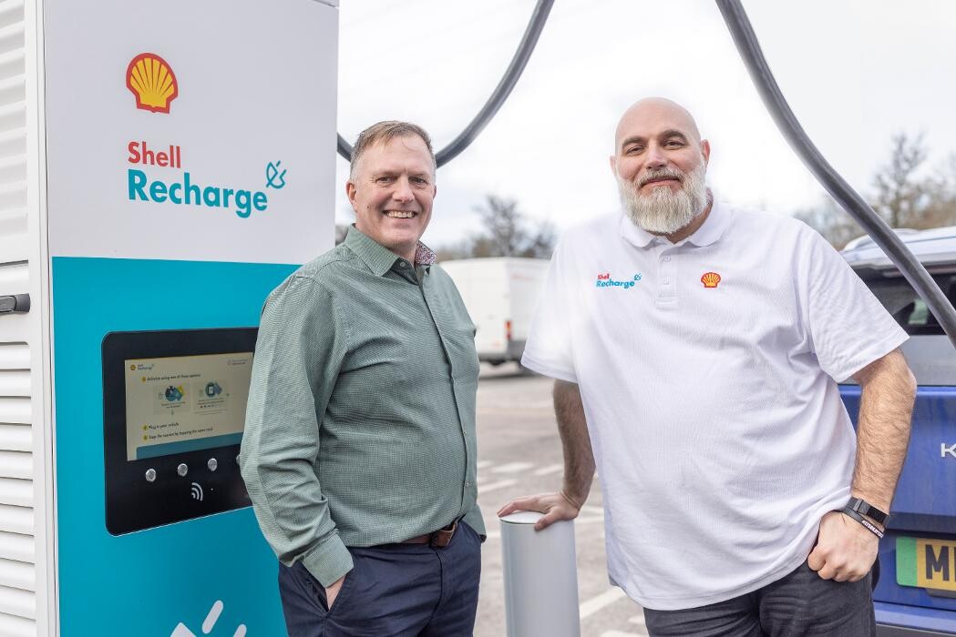 Images Shell Recharge Charging Station