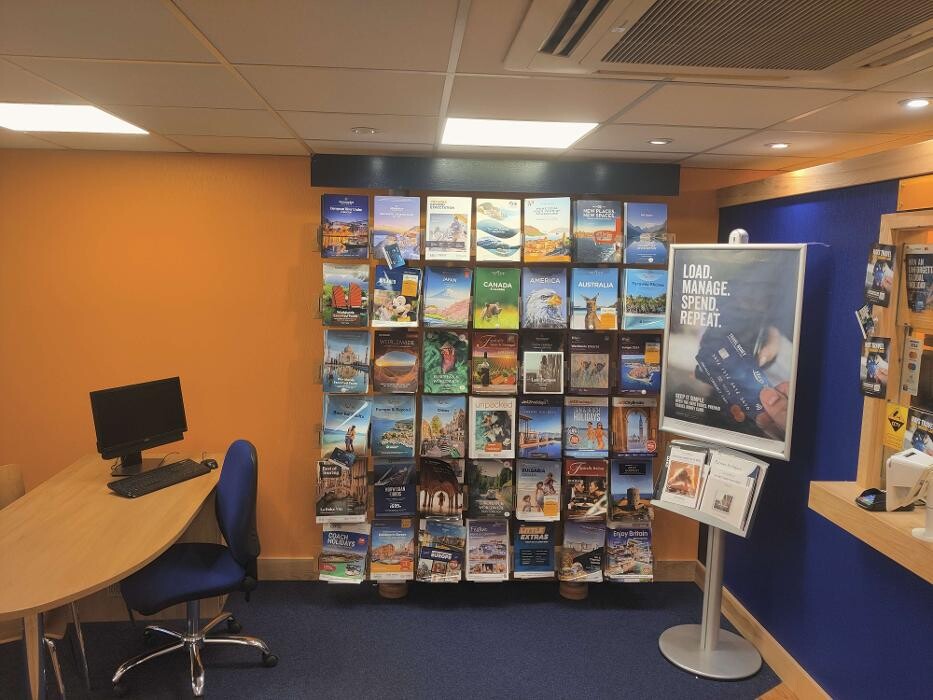 Images Hays Travel Huddersfield