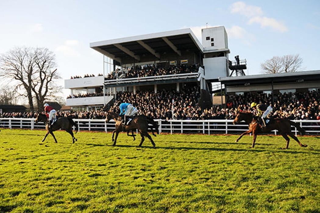 Images Plumpton Racecourse