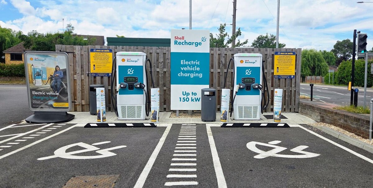 Images Shell Recharge Charging Station