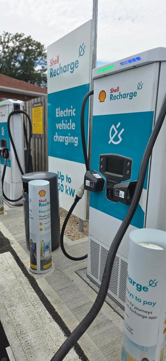 Images Shell Recharge Charging Station