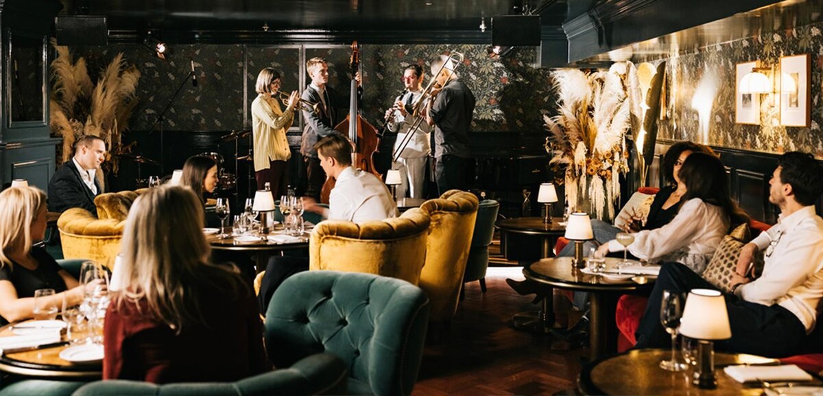 Images The Parlour