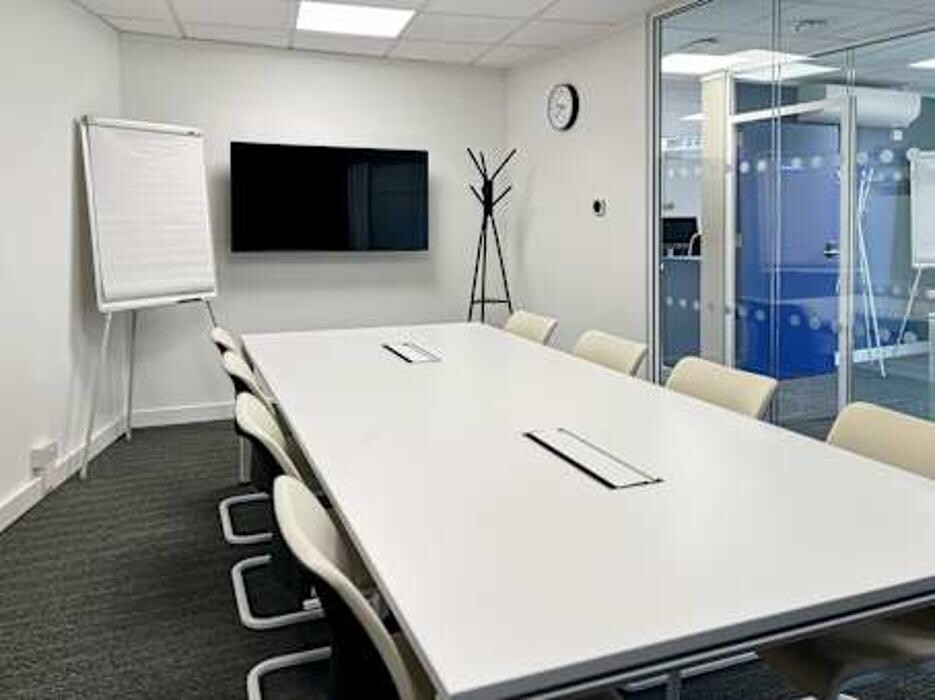 Images HQ Putney