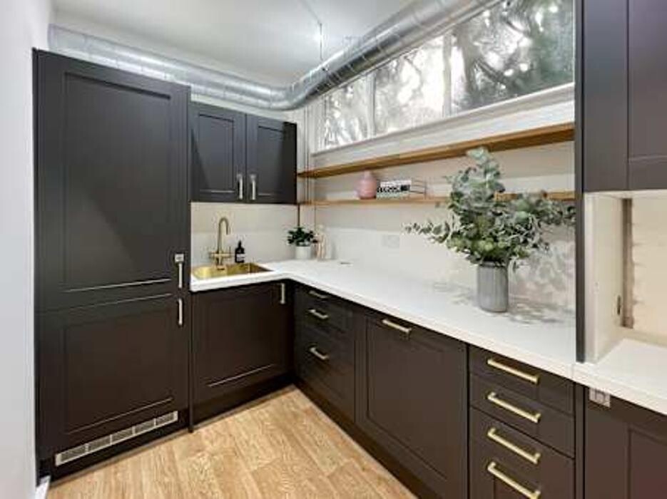 Images HQ Putney