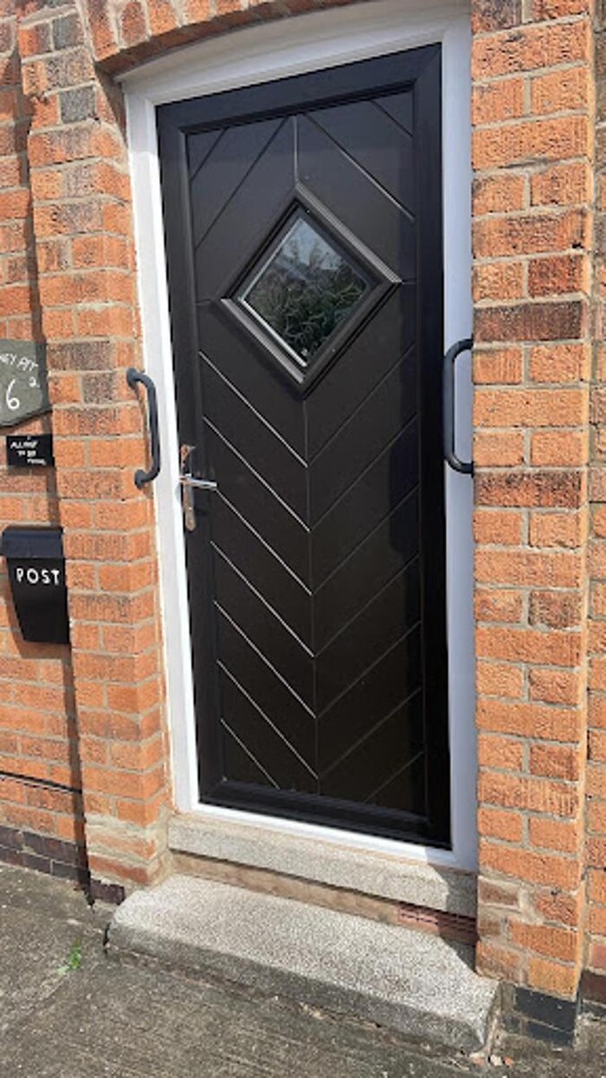 Images RightPrice Windows and Doors