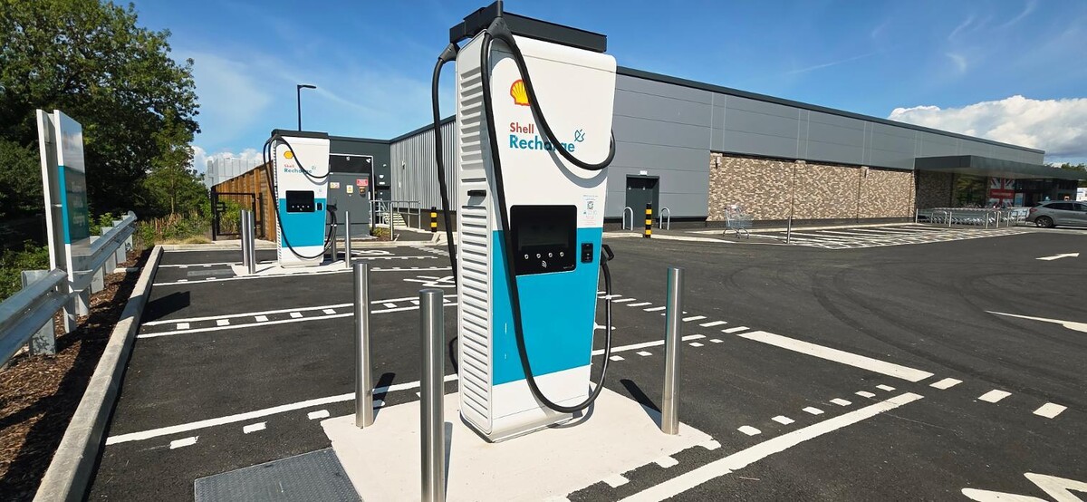 Images Shell Recharge Charging Station