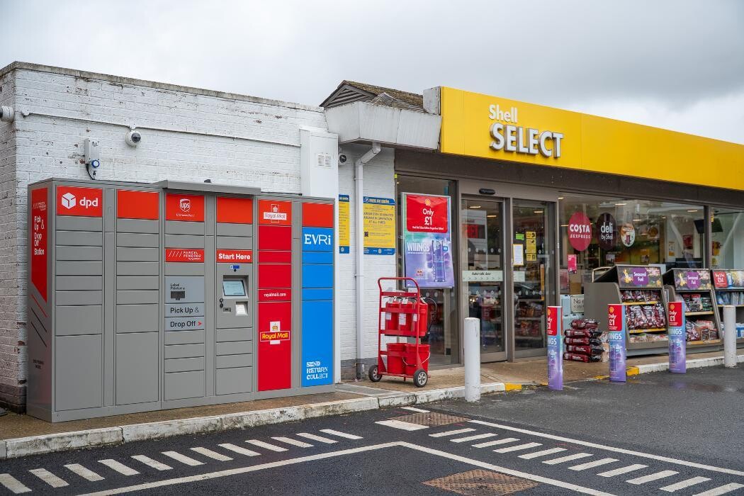 Images Shell Recharge Charging Station